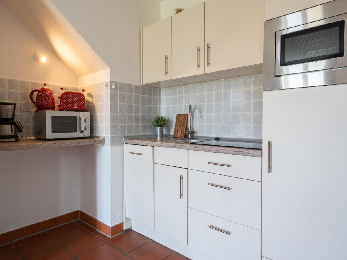 Feriendorf Rugana - Komfort Appartement Mit 1 Schlafzimmern Und Terrasse D29 Dranske Dış mekan fotoğraf