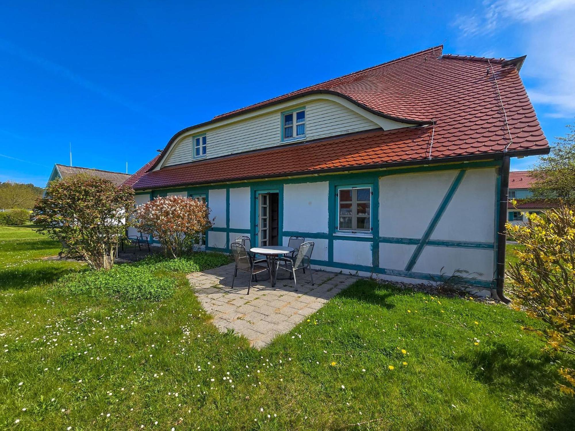 Feriendorf Rugana - Komfort Appartement Mit 1 Schlafzimmern Und Terrasse D29 Dranske Dış mekan fotoğraf
